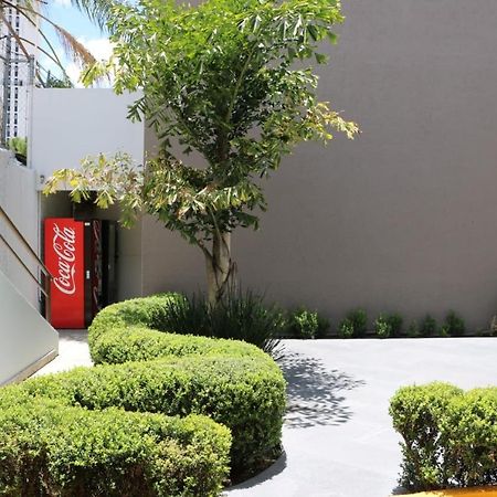 Cypres Hotel & Suites Zapopan Eksteriør bilde