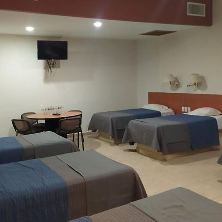 Cypres Hotel & Suites Zapopan Eksteriør bilde