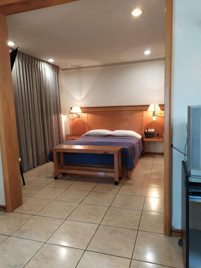 Cypres Hotel & Suites Zapopan Eksteriør bilde