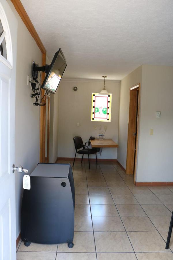 Cypres Hotel & Suites Zapopan Eksteriør bilde