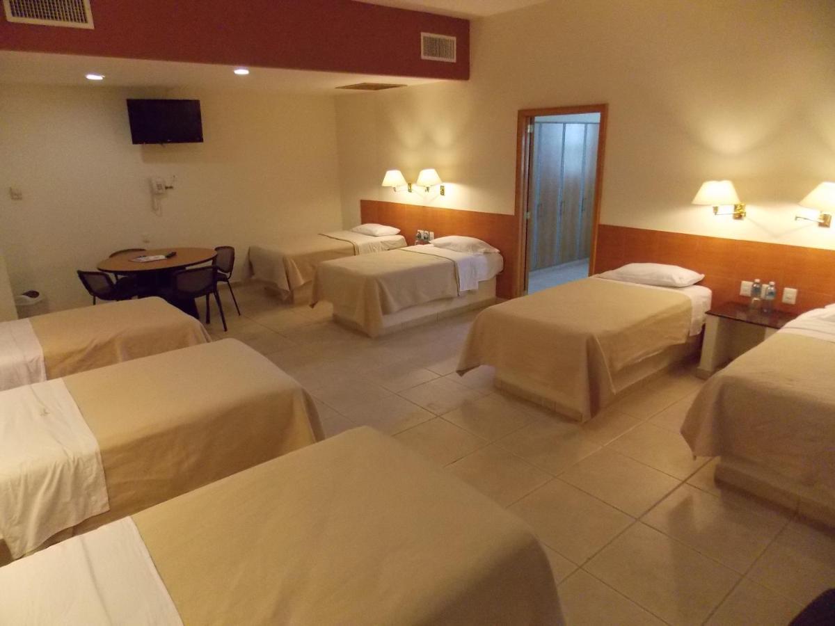 Cypres Hotel & Suites Zapopan Eksteriør bilde